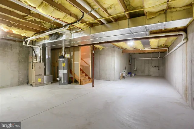 $338,500 | 33 Carousel Circle, Hershey, PA 17033