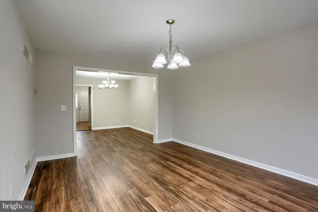 $338,500 | 33 Carousel Circle, Hershey, PA 17033