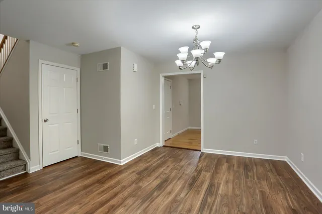 $338,500 | 33 Carousel Circle, Hershey, PA 17033