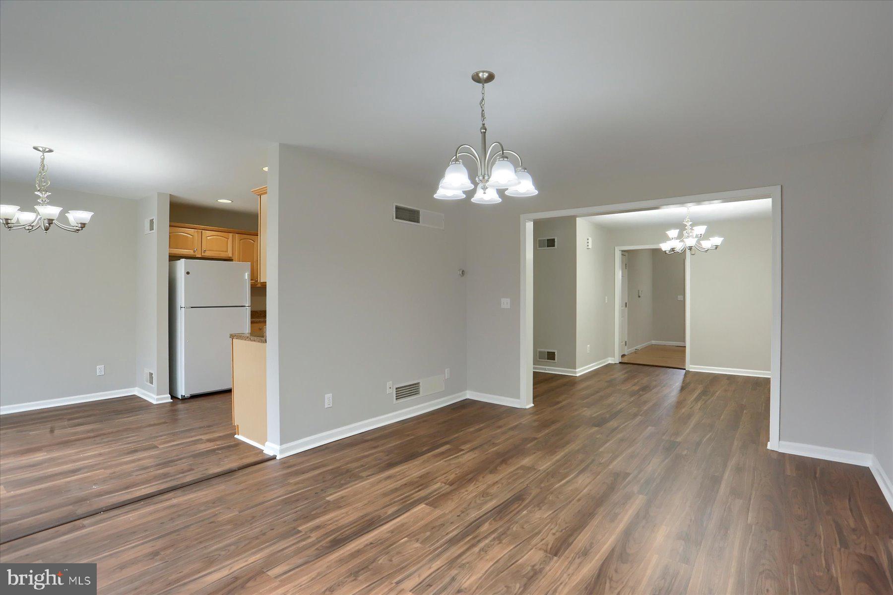 33 Carousel Circle Hershey, PA 17033 - Photo 9 of 35