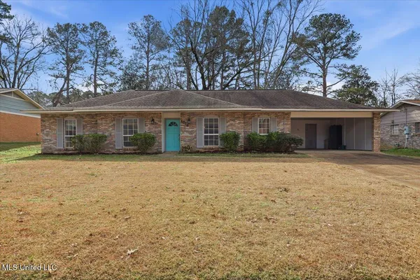 $209,900 | 1214 Pineview Drive, Clinton, MS 39056