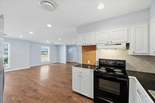 $209,900 | 1214 Pineview Drive, Clinton, MS 39056