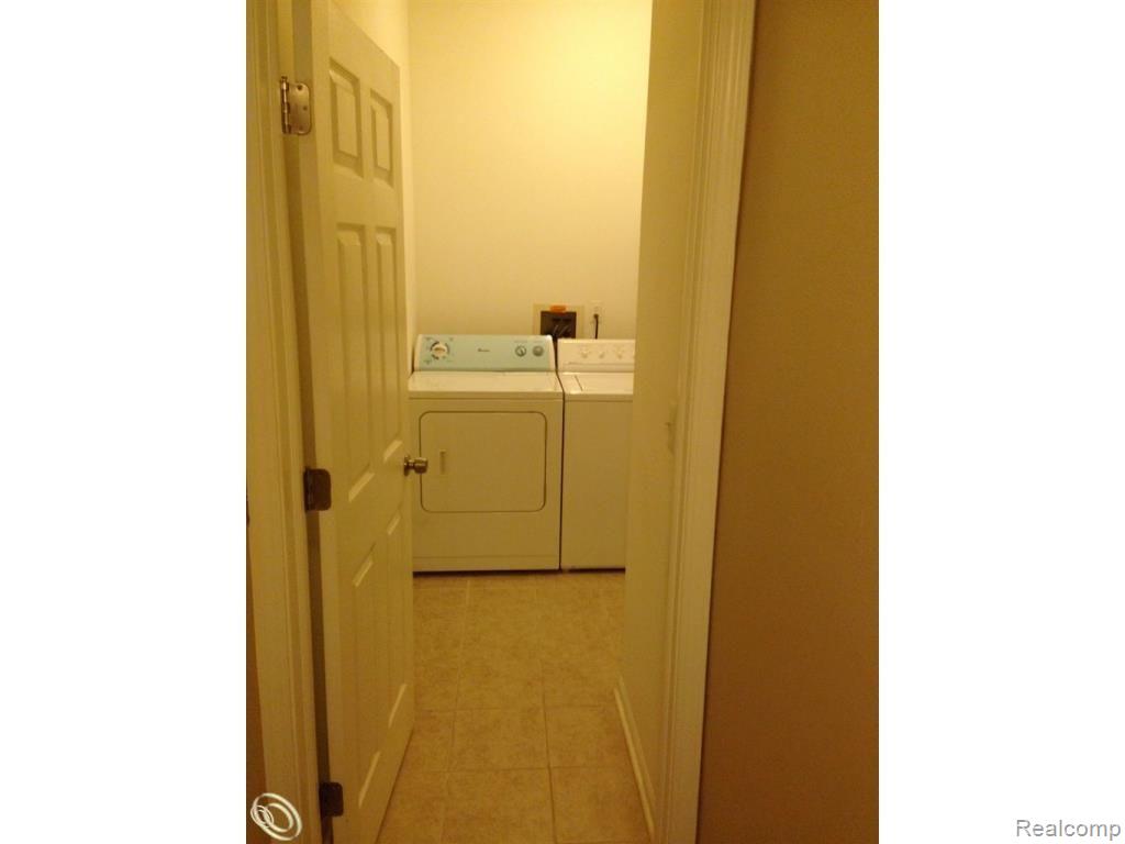 11747 Sycamore Road, Unit 12 Plymouth, MI 48170 - Photo 13 of 14 LAUNDRY 1.jpg