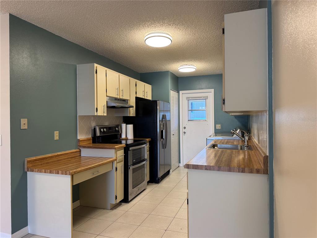 12248 Tavares Ridge Circle Tavares, FL 32778 - Photo 11 of 30