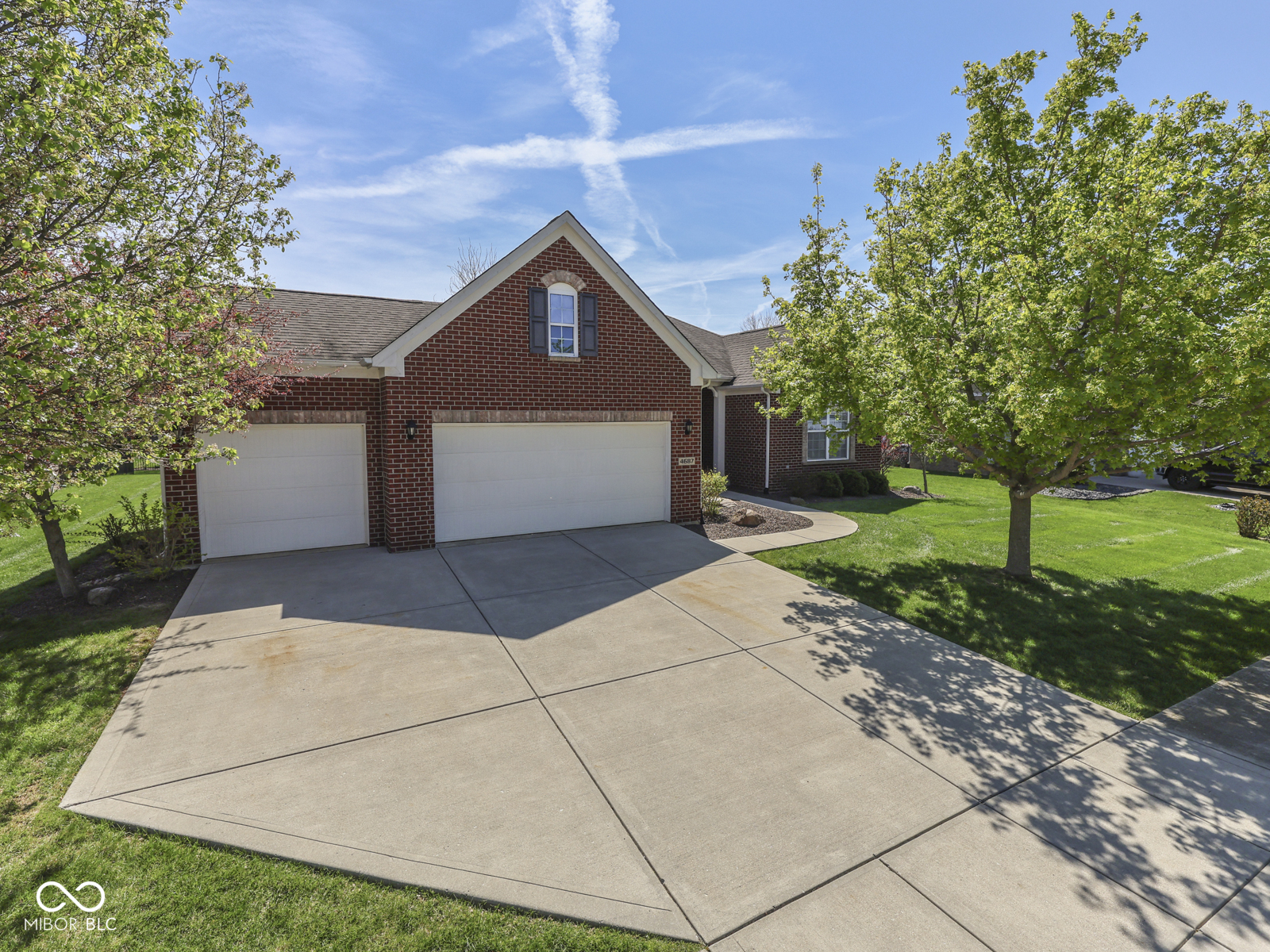 4687 Shady Ridge Row Greenwood, IN 46143 - Photo 5 of 60