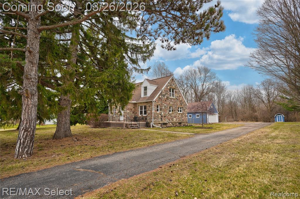 3360 Elms Road Flushing, MI 48433 - Photo 6 of 42