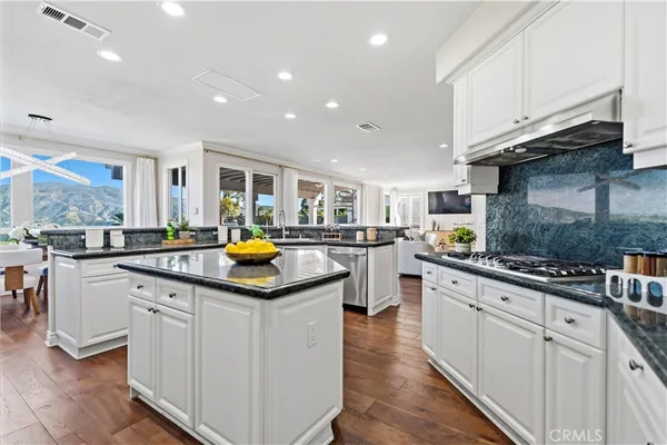 $3,580,000 | 27170 Big Horn Mountain Way, Yorba Linda, CA 92887