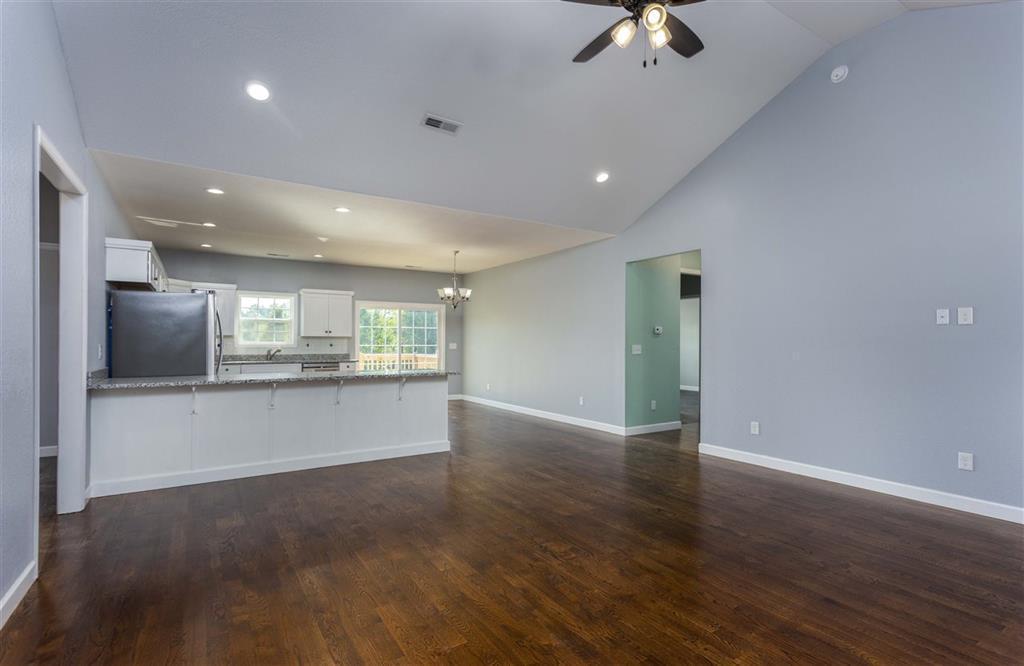 2464 Double S Road Dayton, TN 37321 - Photo 8 of 38 8