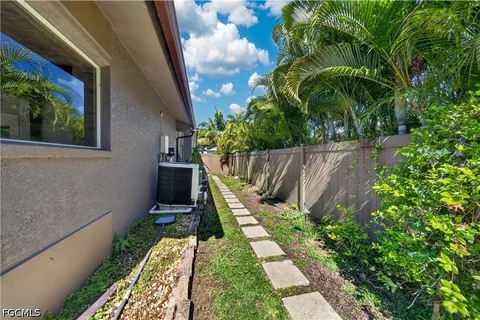 $635,000 | 4425 Orchid Boulevard, Cape Coral, FL 33904