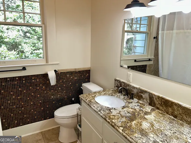 $319,000 | 120 Tusten Street, Elberton, GA 30635