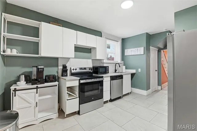 $210,000 | 4449 West Belle Place, St. Louis, MO 63108