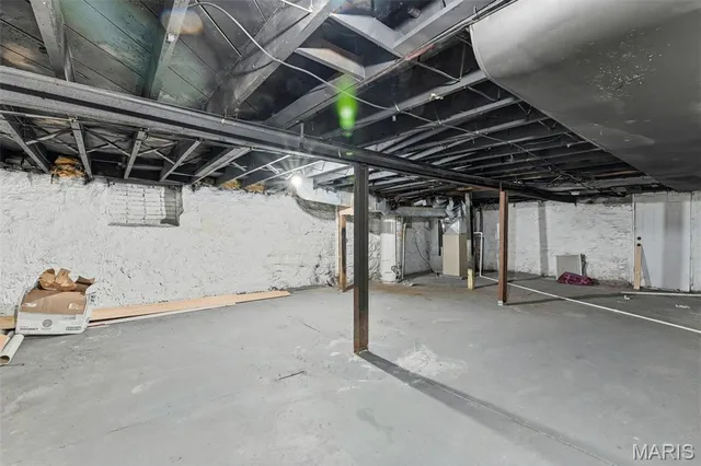 $210,000 | 4449 West Belle Place, St. Louis, MO 63108