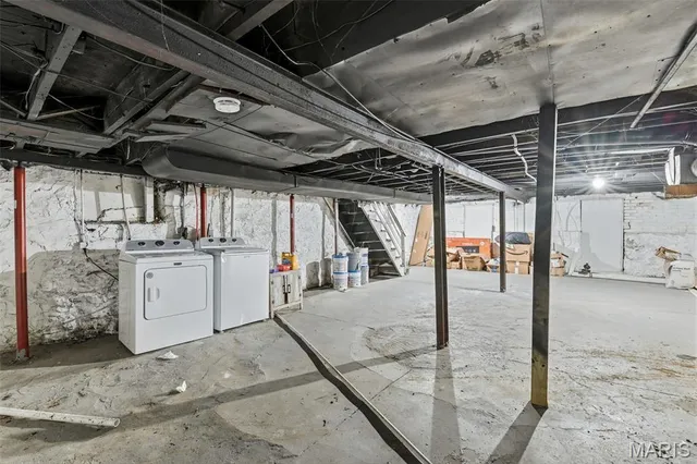 $210,000 | 4449 West Belle Place, St. Louis, MO 63108