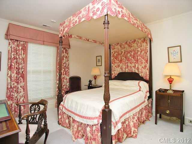 3626 Sharon Road Charlotte, NC 28211 - Photo 14 of 16 Gallery Image 14