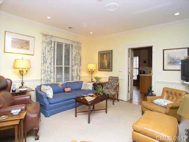 3626 Sharon Road Charlotte, NC 28211 - Photo 7 of 16 Gallery Image 7