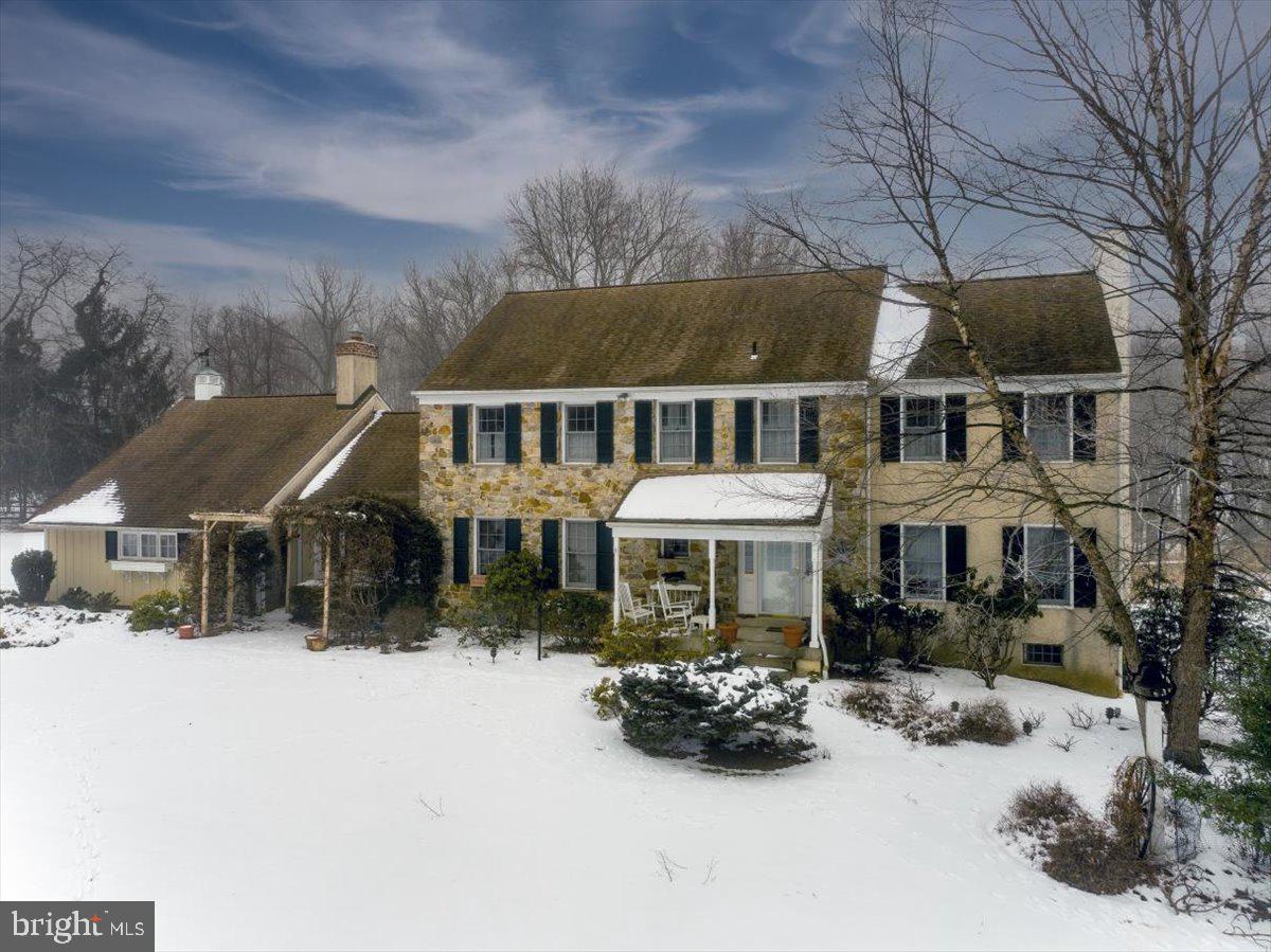 134 Davis Road Malvern, PA 19355 - Photo 2 of 46