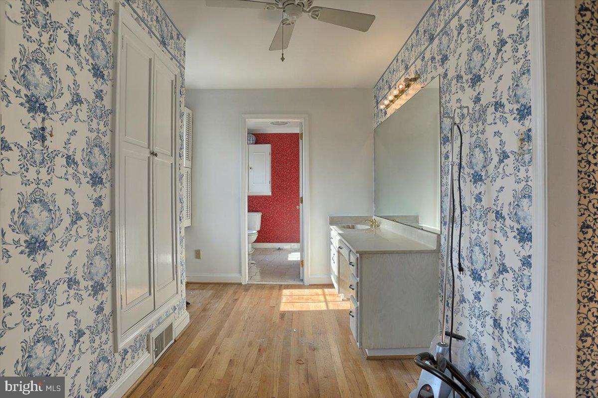 134 Davis Road Malvern, PA 19355 - Photo 31 of 46