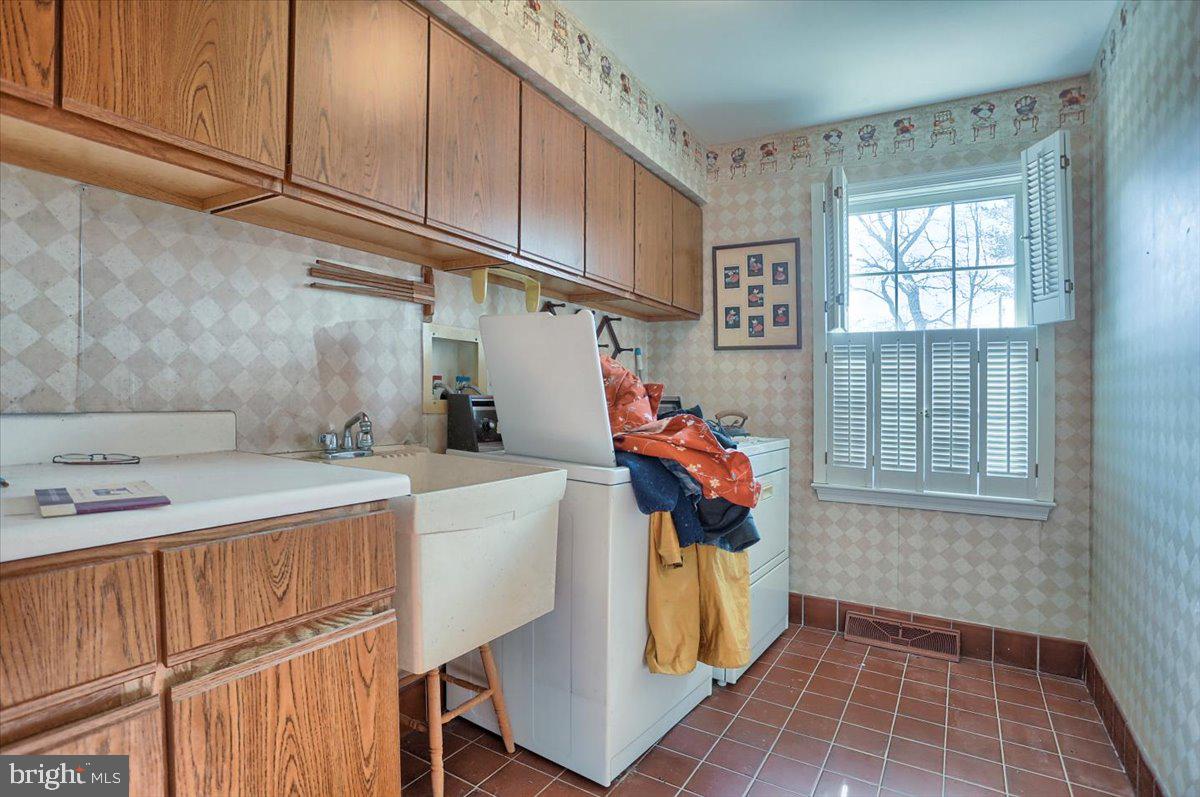 134 Davis Road Malvern, PA 19355 - Photo 33 of 46