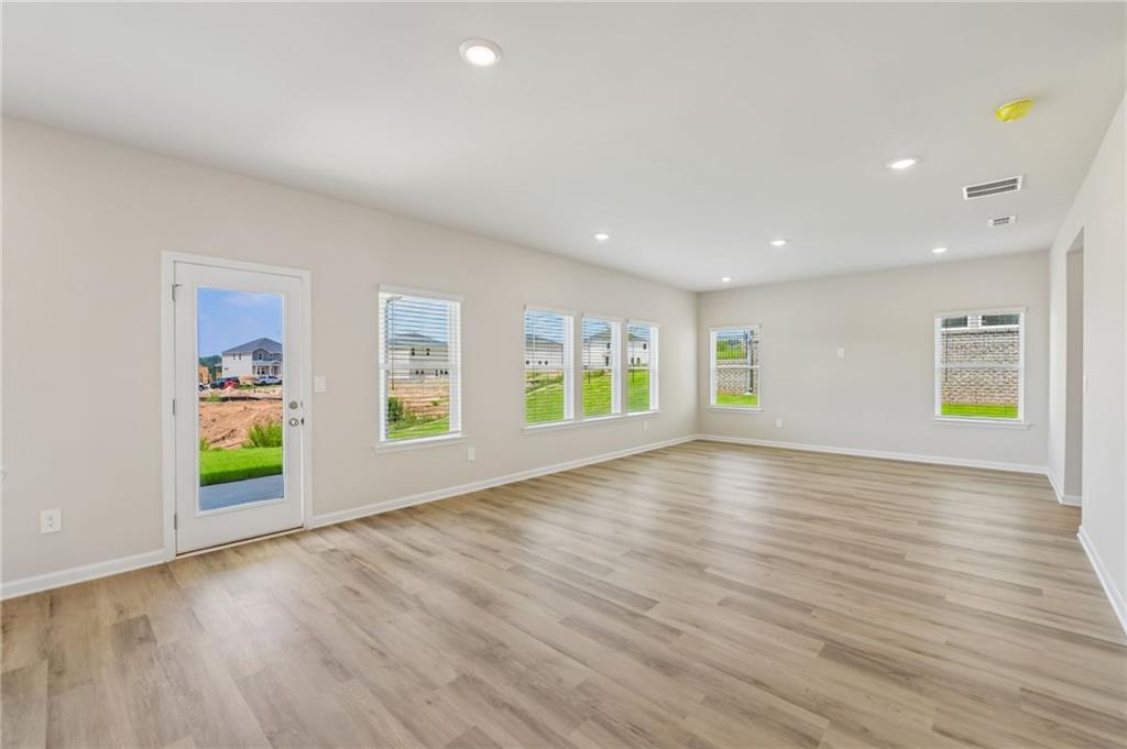 414 Morgan Crk Road Pendergrass, GA 30567 - Photo 8 of 48 Gallery Image 8
