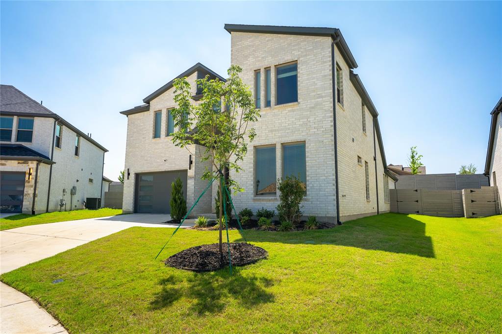 3705 Solstice Road McKinney, TX 75071 - Photo 3 of 37