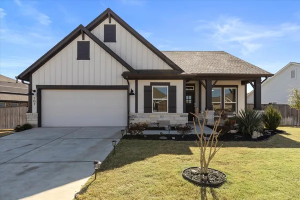 $459,900 | 107 Freeman Day Drive, Bastrop, TX 78602
