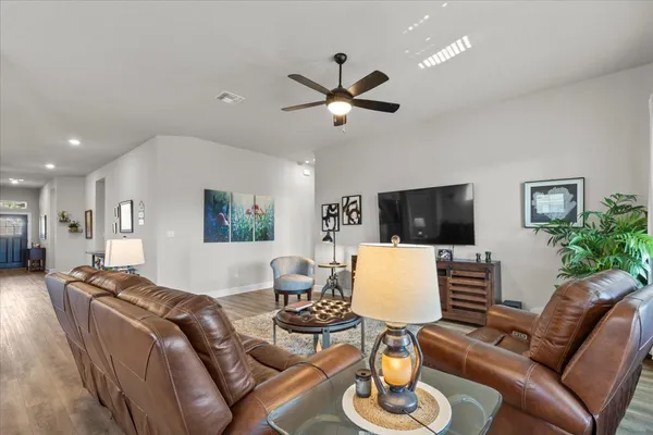 $439,900 | 107 Freeman Day Drive, Bastrop, TX 78602