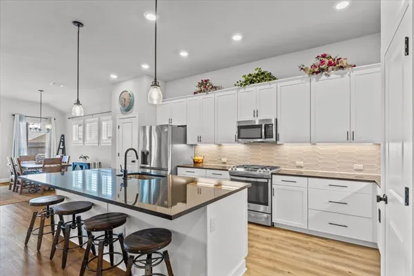 $439,900 | 107 Freeman Day Drive, Bastrop, TX 78602