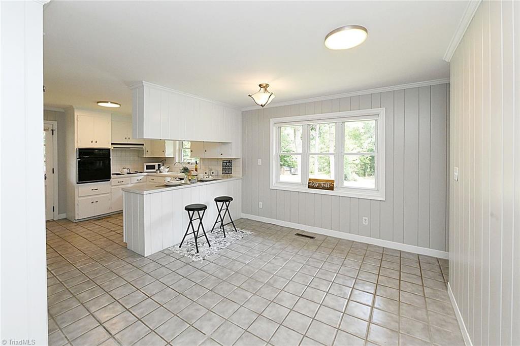 3691 Community Church Road Pfafftown, NC 27040 - Photo 14 of 34 Gallery Image 14