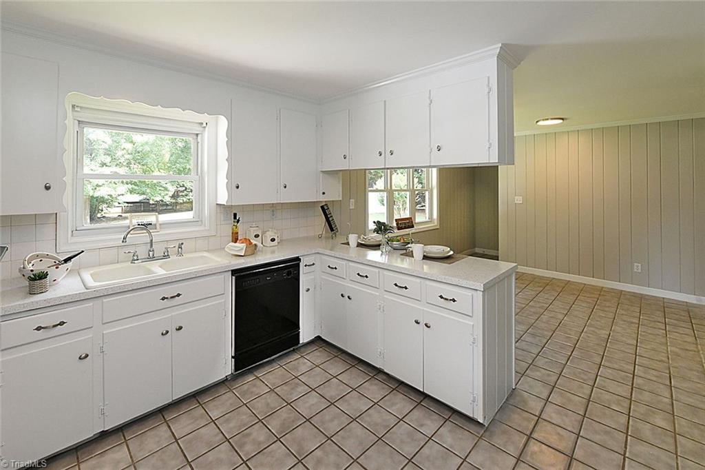 3691 Community Church Road Pfafftown, NC 27040 - Photo 22 of 34 Gallery Image 22