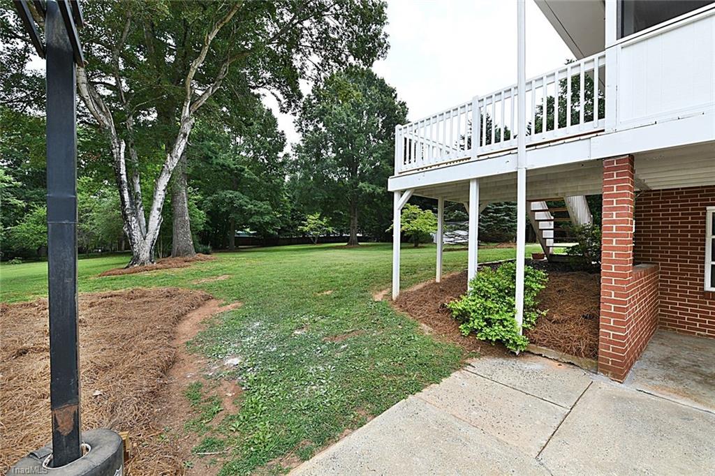 3691 Community Church Road Pfafftown, NC 27040 - Photo 4 of 34 Gallery Image 4