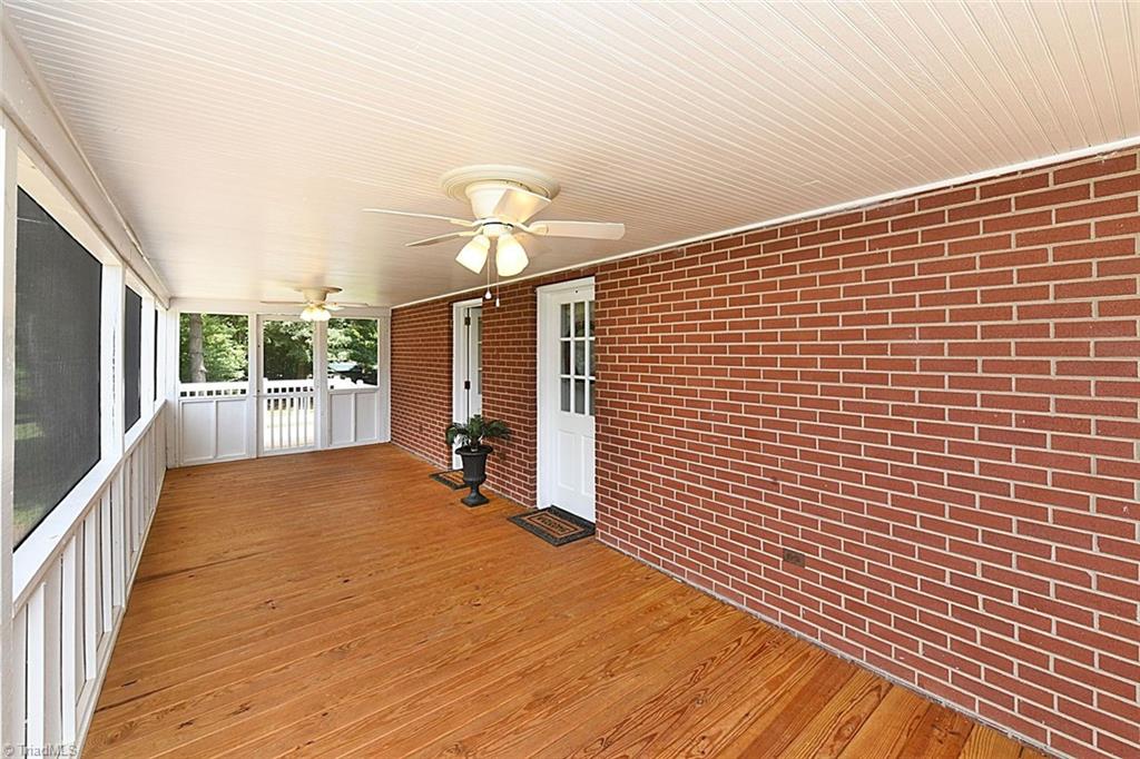 3691 Community Church Road Pfafftown, NC 27040 - Photo 6 of 34 Gallery Image 6