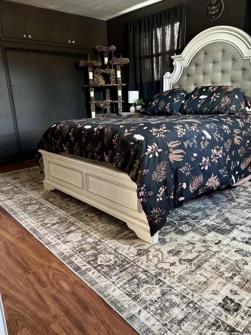 3330 Airport Road LaSalle, IL 61301 - Photo 9 of 15 a room with lots of trees