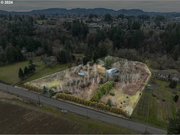 $489,950 | 2505 Southeast Troutdale Road, Troutdale, OR 97060