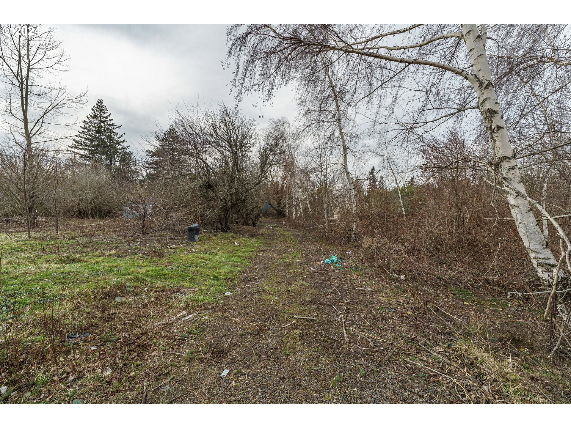 2505 Southeast Troutdale Road Troutdale, OR 97060 - Photo 17 of 32