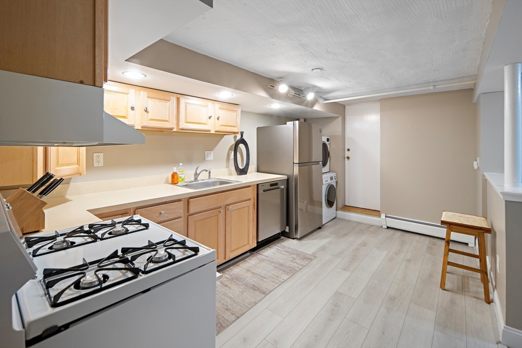 28 Ridge Street Arlington, MA 02474 - Photo 17 of 26