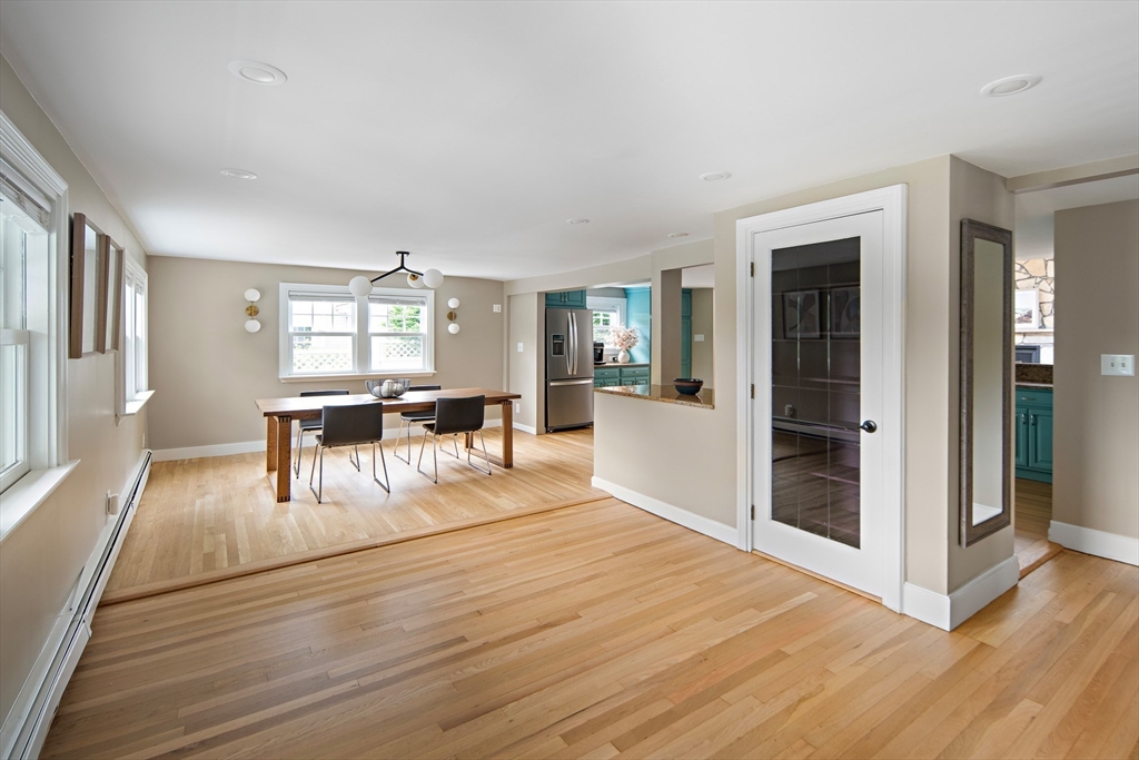 28 Ridge Street Arlington, MA 02474 - Photo 8 of 26