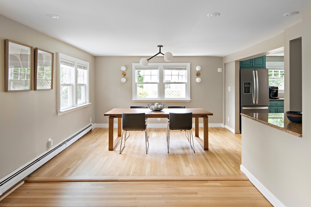 28 Ridge Street Arlington, MA 02474 - Photo 9 of 26