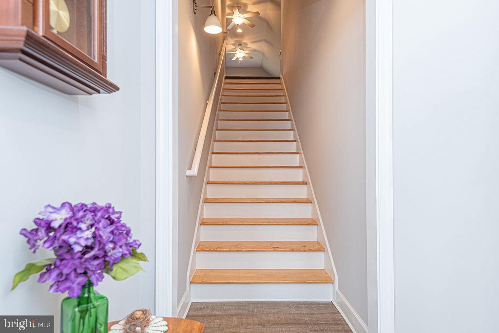 11910 Back Creek Road Bishopville, MD 21813 - Photo 47 of 94 Entry to 2nd Floor Bonus Room or 4th Bedroom
