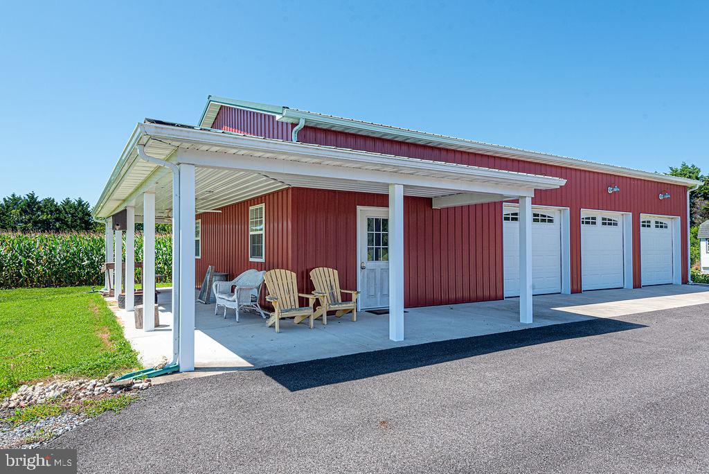 11910 Back Creek Road Bishopville, MD 21813 - Photo 7 of 94 Wrap around Covered Porch