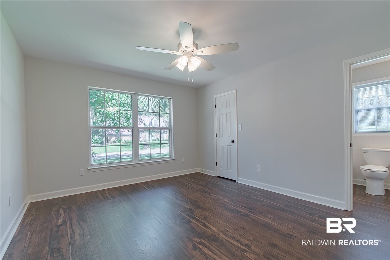 121 Pineridge Road Daphne, AL 36526 - Photo 27 of 41 Bedroom 2