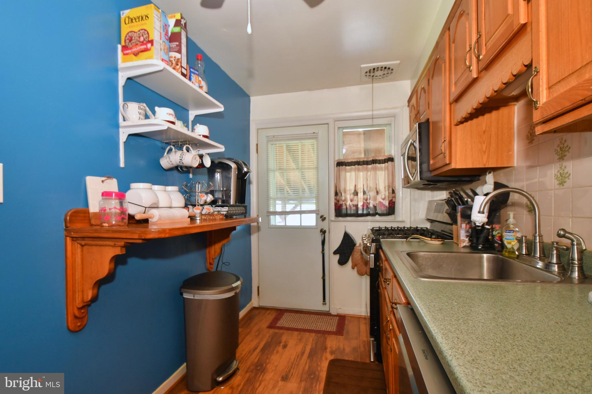 1949 Searles Road Baltimore, MD 21222 - Photo 13 of 45 Easy access to backyard for grilling!