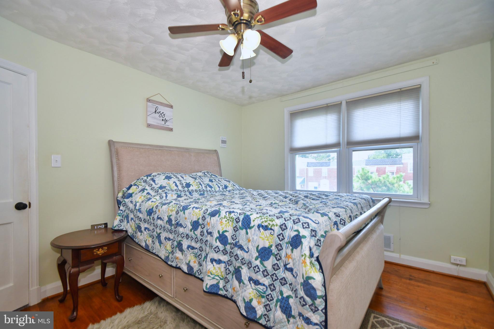 1949 Searles Road Baltimore, MD 21222 - Photo 18 of 45 Master with hardwood floors