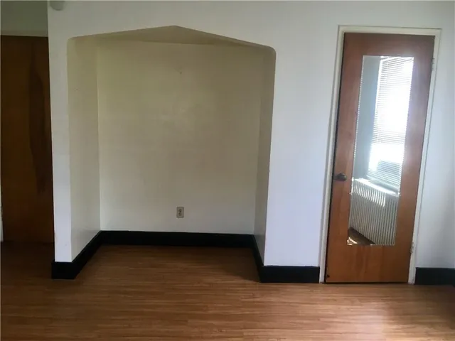 $925 | 666 Florida, Pittsburgh, PA 15228