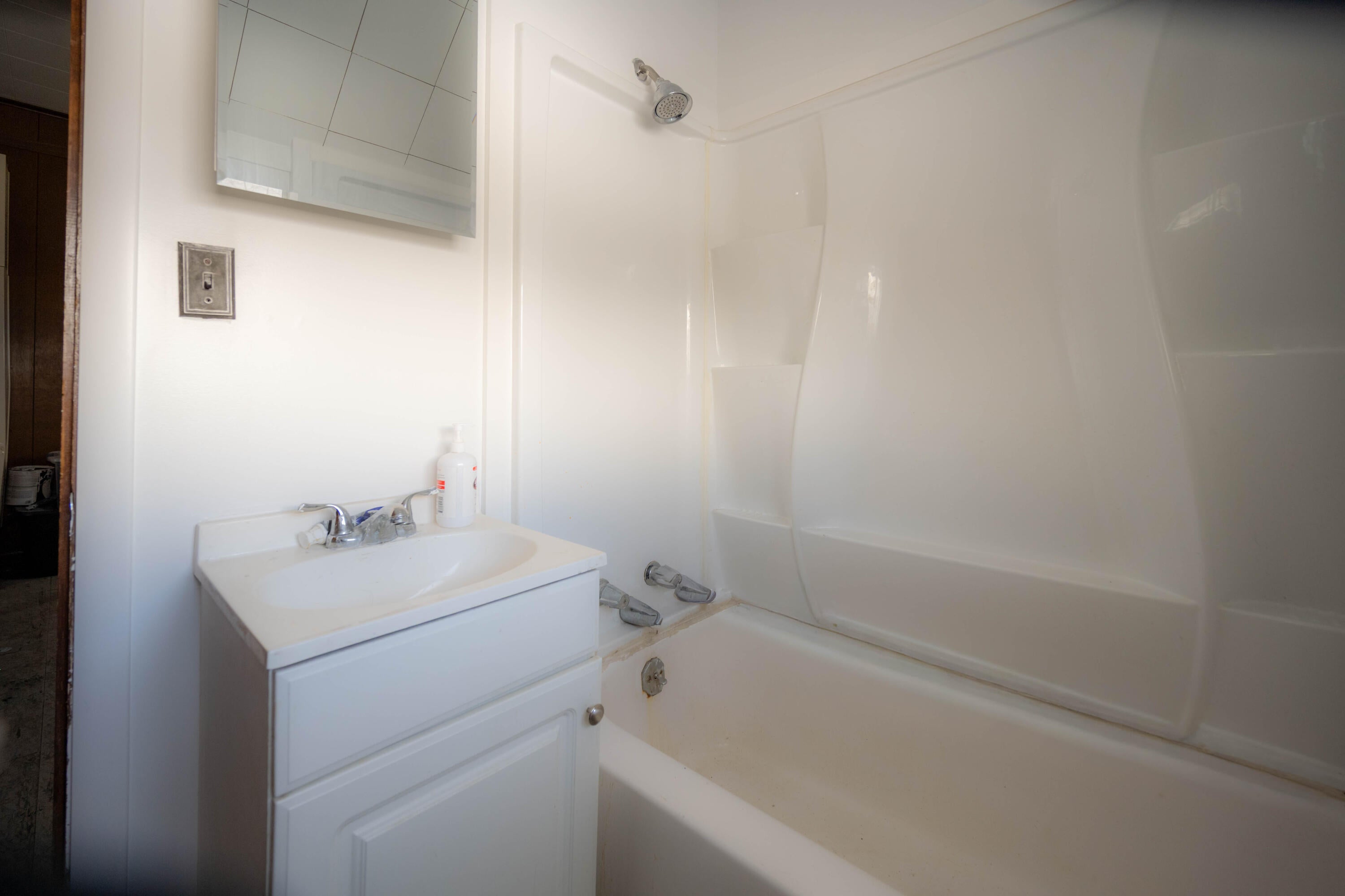1238 Court Street Cheboygan, MI 49721 - Photo 16 of 28 Upstairs Bath