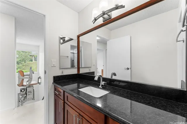 a view of backyard with garden