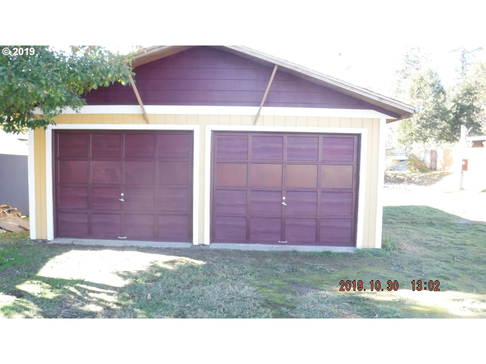 76390 River Road Oakridge, OR 97463 - Photo 8 of 10