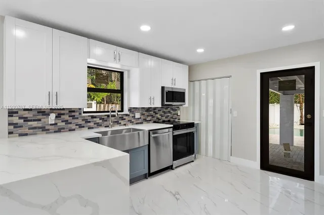 $3,500 | 1815 North 27th Avenue, Hollywood, FL 33020