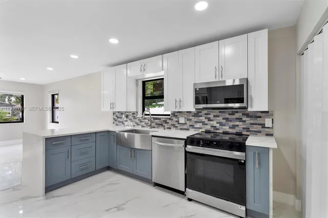 $3,500 | 1815 North 27th Avenue, Hollywood, FL 33020