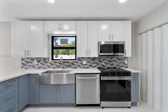 $3,500 | 1815 North 27th Avenue, Hollywood, FL 33020