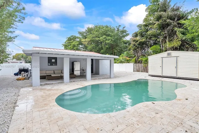 $3,500 | 1815 North 27th Avenue, Hollywood, FL 33020